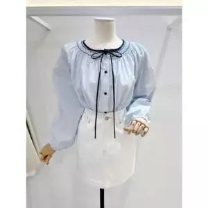 [갤러리아] [LAP]넥배색 스모킹블라우스 (AS7XB192)