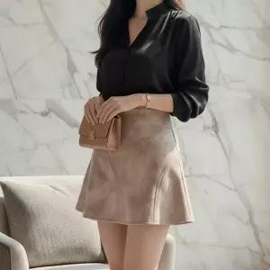 KCK1A2D여성용 플레어 레더 미니스커트 데이트룩