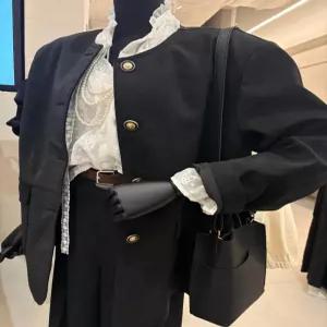 벨른도자켓 (난닝구 수원 스타필드점)