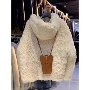 기모 스웨이드 후드 코트 보송한 겨울 아우터 여성