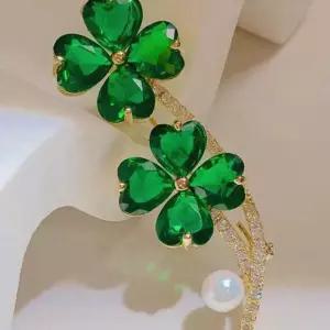 클로버 브로치 트윈 옷핀 뱃지 가슴핀 고정 코디 클립 배지