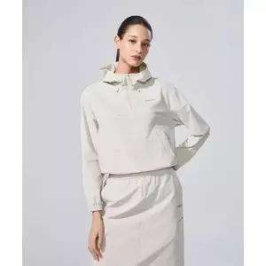 디스커버리 DISCOVERY EXPEDITION 여성 스트레치 우븐 트레이닝 크롭 후드 아노락 (DIVORY) DW4061-IVD