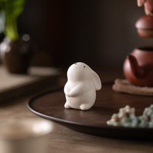 귀여운 미니 소형 소형 옥 토끼 차 장식품 세라믹 사무실 데스크탑 탁상 차실 커피 테이블 홈 액세서리
