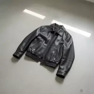 카시바디 클래식 양가죽 카라 점퍼 1316753