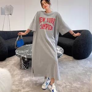 넉넉한 오버핏 사이즈 귀염 영문 레터링 반팔 원피스