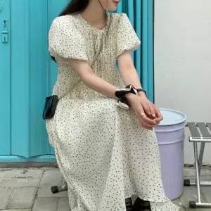 쉬폰 롱기장 드레스 도트 무늬 포인트 여름 휴양지 패션