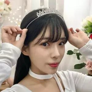 웨딩 티아라 왕관머리띠 A