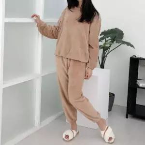 남자양말 극세사 수면잠옷 상하세트 플리스브라운