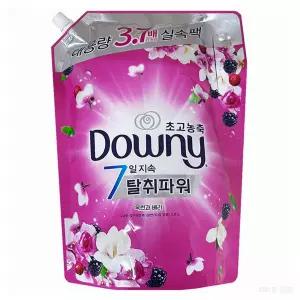 다우니 탈취파워 목련과 베리 초고농축 섬유유연제 리필 2.6L