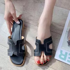 여자신발 슬리퍼 비치슈즈 데일리슈즈 여름샌들 남성샌들 통굽샌들 샌들