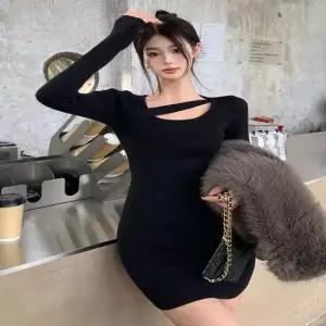 연말룩 미니원피스 블랙원피스 파티룩 여성 클럽룩