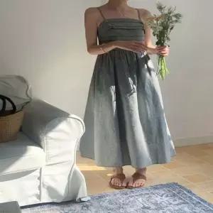 모던룩 스퀘어넥 여름 잔체크패턴 끈나시 롱원피스