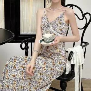 여성 2컬러 잔꽃무늬 브이넥 끈나시 쉬폰 롱원피스