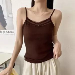 [옷자락]여성 레이스 포인트 리본 이너 끈 나시 티셔츠