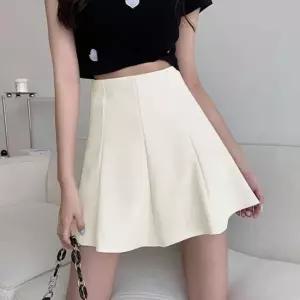 여자 짧은 치마 플레어 핏 A라인 속바지 숏 스커트