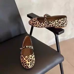 여성 스트랩힐 슈즈 스트랩 메리제인 발레리나 호피 일자 플랫 가죽 단화 원픽5