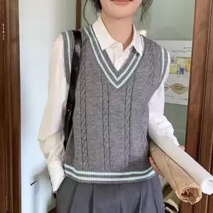 ONM 꽈배기 브이넥 배색라인 니트조끼 봄가을 출근룩