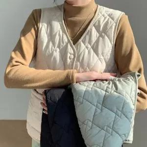 ONM 슬림핏 경량 따뜻한 세미 기모 브이넥 패딩 조끼