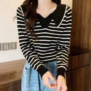 ONM 스트라이프 펀칭 니트 가을 긴팔티셔츠 카라티