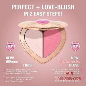 샬롯 틸버리 투컬러 하트 블러쉬 지속적인 뷰티 메이크업 자연스럽고 결점 없는 밝은 파우더 매끄러운 룩 1