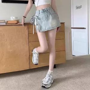 채핏 키시 랩스타일 반바지 여성 캐주얼 글램 섹시룩 초미니 A라인 데님 치마바지 청치마