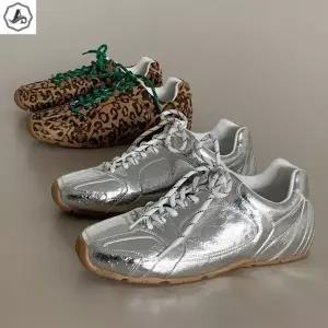 [애슬릿] 여성 스니커즈 메탈릭 레오파드 배색 운동화