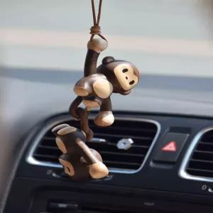 차량용 인형 장식 목각 다리움직이는 룸미러 걸이 백미러