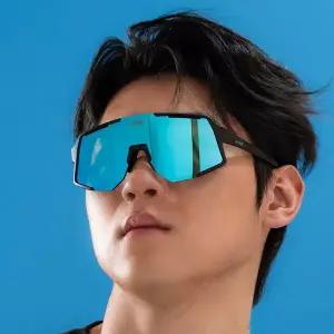 우벡스 시퀀즈 SEQUENZE 블랙매트 블루미러 스포츠 선글라스 김도영착용모델