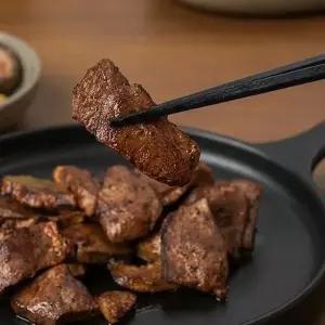 [정성담은] 육향가득 으랏차차 소 염통 200g x 2팩(소스 2팩증정)