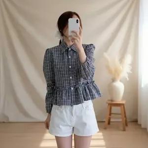 [옷자락]여성 러블리 린넨 크롭 블라우스 프릴카라 체크남방
