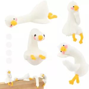 오브릴로사 4개 귀여운 미니 구스 피규어 오리 책상 장식 컴퓨터 모니터 자동차 대시보드 재미있는 TV 사진