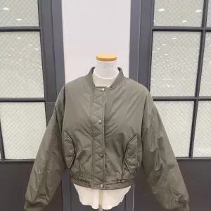 [반에이크]집업블루종점퍼 VB4YJPMD01Z1_GN