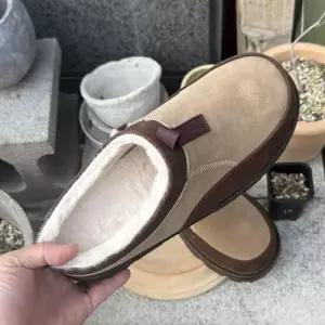 [쥬비샵]5cm 퍼안감 스웨이드 클로그