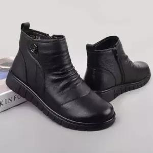 패딩슬립온 가죽 겨울부츠 안감내피 엄마 할머니 방한화 겨울신발