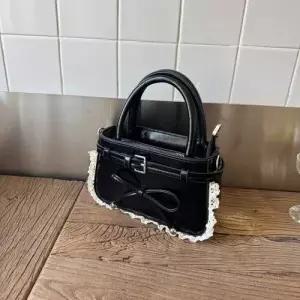 썬더볼츠 남사친 남자 크로스백 슬림핏 숄더 클러치 청반바지 KKE1