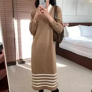[옷자락]여자 배색 줄무늬 니트 배색 카라넥 긴팔 롱원피스