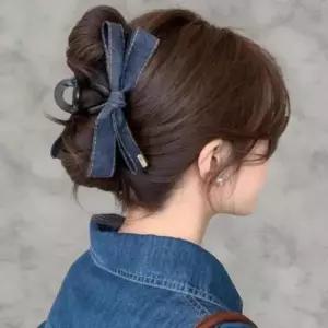 [옷자락]여성 청바지 리본 골드 장식 반묶음 헤어 집게핀