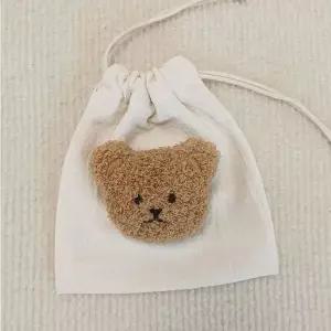 WL (이거찜) 곰돌이 인형 브로치 소품 악세사리 뱃지