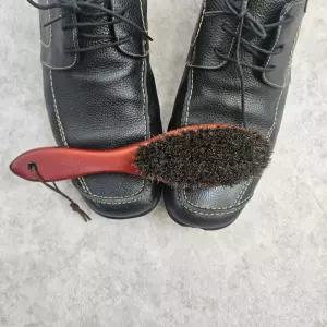 프리미엄 손잡이형 구두솔 브러쉬 걸이형 신발러시 청소 오염제거 약구두 돈모 닦이 광택 먼지털이 클리너