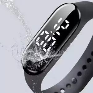 [셀러에이드]손목 시계 학생 패션 스포츠 led 디지털 방수 디지털시계 손목시계