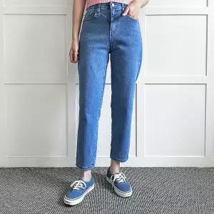 [하프클럽/셀러허브_여성트랜드패션]빅사이즈 603 쏠트워싱데님배기팬츠 DLO