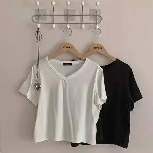 핫핑 모찌모찌_브이넥 세미크롭 모달 반팔티셔츠