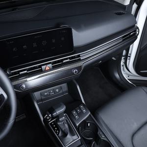 스포티지 NQ5 페이스리프트 튜닝 센터페시아 송풍구 커버 카본 몰딩