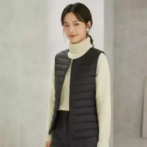 엑스니스 여성 덕다운 버튼형 경량 패딩 조끼