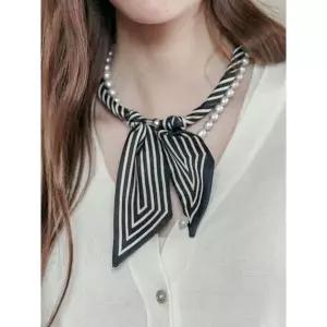 [하프클럽/마쟈]스트라이프 프린트 목걸이형 스카프