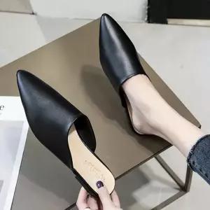 세미프렌치룩 뾰족코 스틸레토 블로퍼 슬리퍼