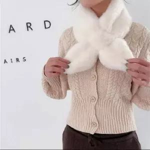 부드러운 페이크퍼 밍크 머플러 여성 겨울 짧은 목도리 데일리