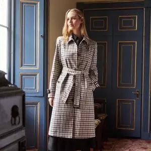 아쿠아스큐텀 최초가 318,000원 여성 체크 맥코트 1종