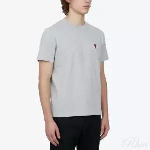 아미 25FW 하트로고 자수 코튼 반팔티 UTS035 724 0951