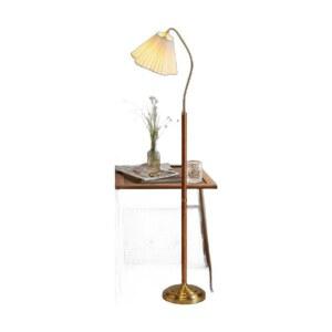 앤티크장스탠드 스탠딩 월넛 골드 엔틱 스타일 퍼즐 오크 갓등 선반